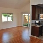 Rent 3 bedroom apartment of 96 m² in Agoura Hills