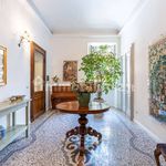 Rent 5 bedroom apartment of 300 m² in Torino