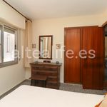 Rent 3 bedroom apartment of 85 m² in Viveiro