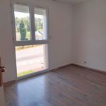 Rent 4 bedroom apartment of 93 m² in Redon