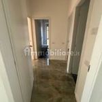 Rent 3 bedroom house of 102 m² in Milano