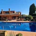 Rent 18 bedroom house of 700 m² in Roma
