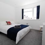 Rent 2 bedroom flat in Plymouth