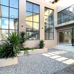 Rent 5 bedroom house of 1031 m² in Johannesburg