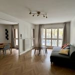Appartement de 95 m² avec 4 chambre(s) en location à Paris