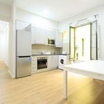 Rent a room of 109 m² in Madrid