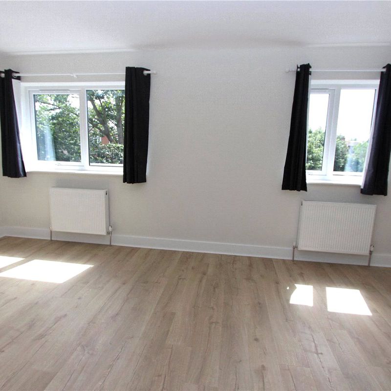 1 bedroom Flat to rent Winchmore Hill
