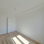 Rent 3 bedroom apartment of 52 m² in Troyes