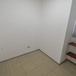 Rent 3 bedroom house of 32 m² in San José