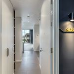 Rent 2 bedroom apartment in Kangaroo Point