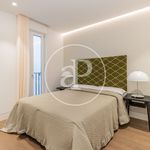 Rent 4 bedroom apartment of 340 m² in Madrid
