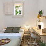 Rent a room of 350 m² in Barcelona