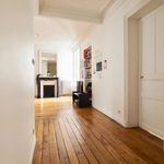 Appartement de 78 m² avec 3 chambre(s) en location à Paris