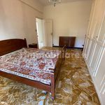 Rent 5 bedroom apartment of 105 m² in Genova