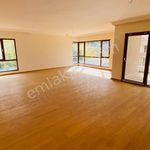 Rent 5 bedroom house of 215 m² in Ankara