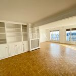 Rent 4 bedroom apartment of 10578 m² in Saint-Germain-en-Laye