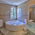 Rent 5 bedroom house of 505 m² in Marbella