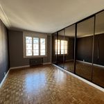 Rent 4 bedroom apartment of 100 m² in Orléans