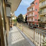 Affitto 2 camera appartamento di 70 m² in Naples