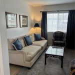 Rent 2 bedroom apartment of 22 m² in Huntington Beach