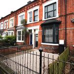Rent 4 bedroom apartment in Leicester