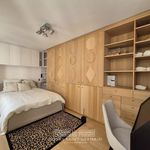 Rent 5 bedroom apartment in Paris 1er