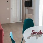 Rent 4 bedroom apartment of 33 m² in Vello