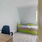 Huur 4 slaapkamer huis van 150 m² in 's-Gravenhage