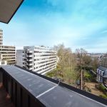 Huur 4 slaapkamer appartement van 220 m² in Brussel