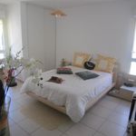 Rent 1 bedroom apartment of 84 m² in Montpellier
