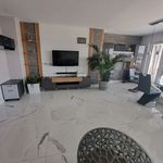 Rent 5 bedroom apartment of 220 m² in Wirges