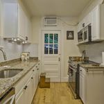 Rent 4 bedroom house of 262 m² in Arlington