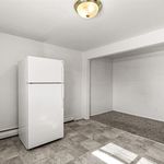 Rent 3 bedroom apartment of 880 m² in Lakewood