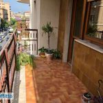 Affitto 5 camera appartamento di 170 m² in Palermo