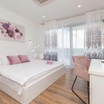 Rent 4 bedroom house of 380 m² in Donje Raštane