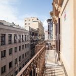 Rent 3 bedroom apartment of 95 m² in Barcelona