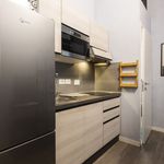 Rent 1 bedroom apartment of 60 m² in Florence