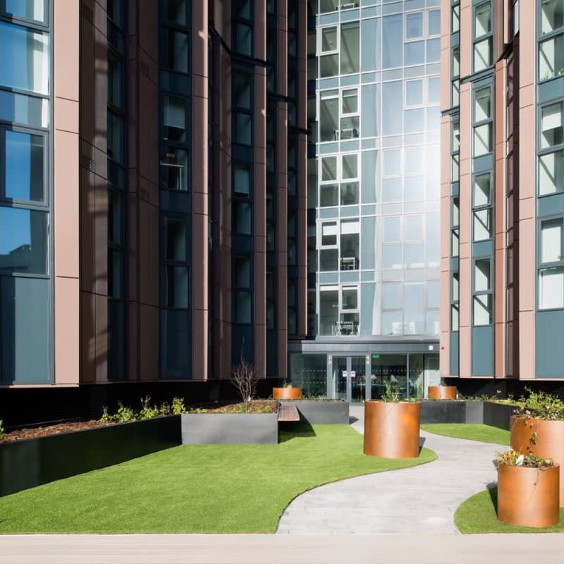 The Quay Loop Road Harbour City M50, Salford Quays M50 - Flat for rent | JLL Residential Wharfside