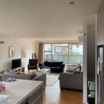 Rent 3 bedroom apartment in Wellington