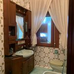 Rent 7 bedroom apartment of 130 m² in Reggio di Calabria