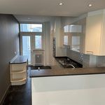 Rent 3 bedroom apartment of 150 m² in Woluwe-Saint-Lambert