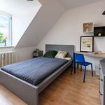 Rent a room of 80 m² in Berlin