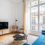 Rent 1 bedroom apartment of 52 m² in La Muette, Auteuil, Porte Dauphine