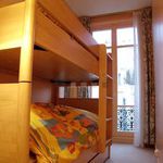 Rent 2 bedroom apartment of 93 m² in Paris