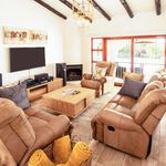 Rent 3 bedroom house of 472 m² in Johannesburg
