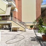 Rent a room of 95 m² in Roma