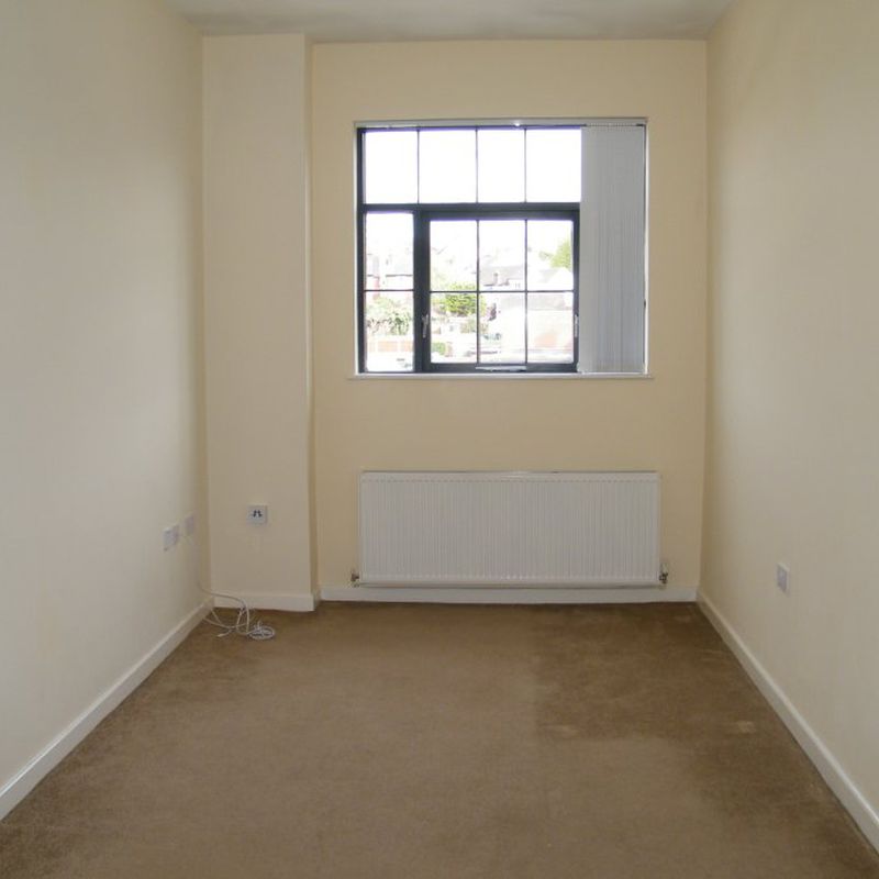 1 bedroom property to let in Stourbridge, West Midlands - £625 pcm Lye