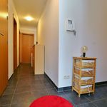 Appartement de 90 m² avec 2 chambre(s) en location à Halle