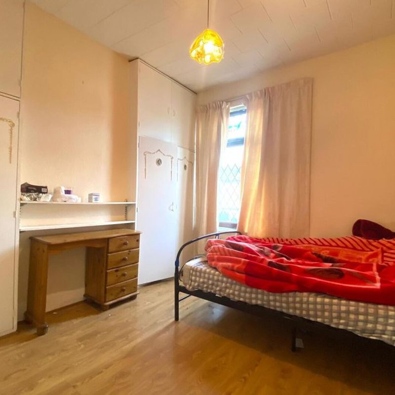 2 bedroom property to let in Berkeley Road East, Yardley, B25 - £875 pcm Hay Mills