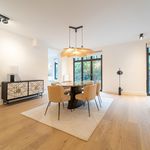 Rent 2 bedroom apartment of 166 m² in Ixelles